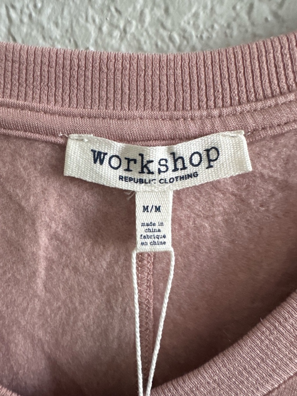 Workshop Modal V-Neck Sweatshirt Pink Adobe Soft Lounge Pullover‎ M NWT - Picture 2 of 15